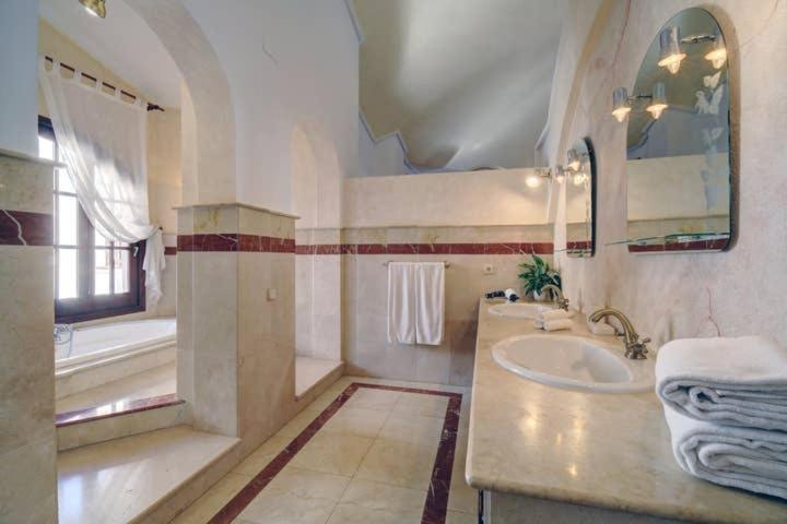 Villa Lampara En La Colina ベナアビス エクステリア 写真
